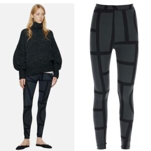 ★100% Authentic! NWT  Toteme Monogram Leggings Black Size M★